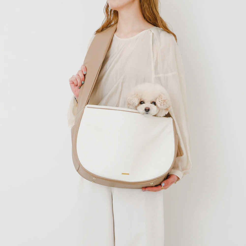Caninie-Monchéri Canvas with Mesh x Eco-Leather Pet Sling  กระเป๋าสะพายสัตว์เลี้ยง Monchéri ผ้าแคนวาส ตาข่ายระบายอากาศ แต่งหนังอีโค่