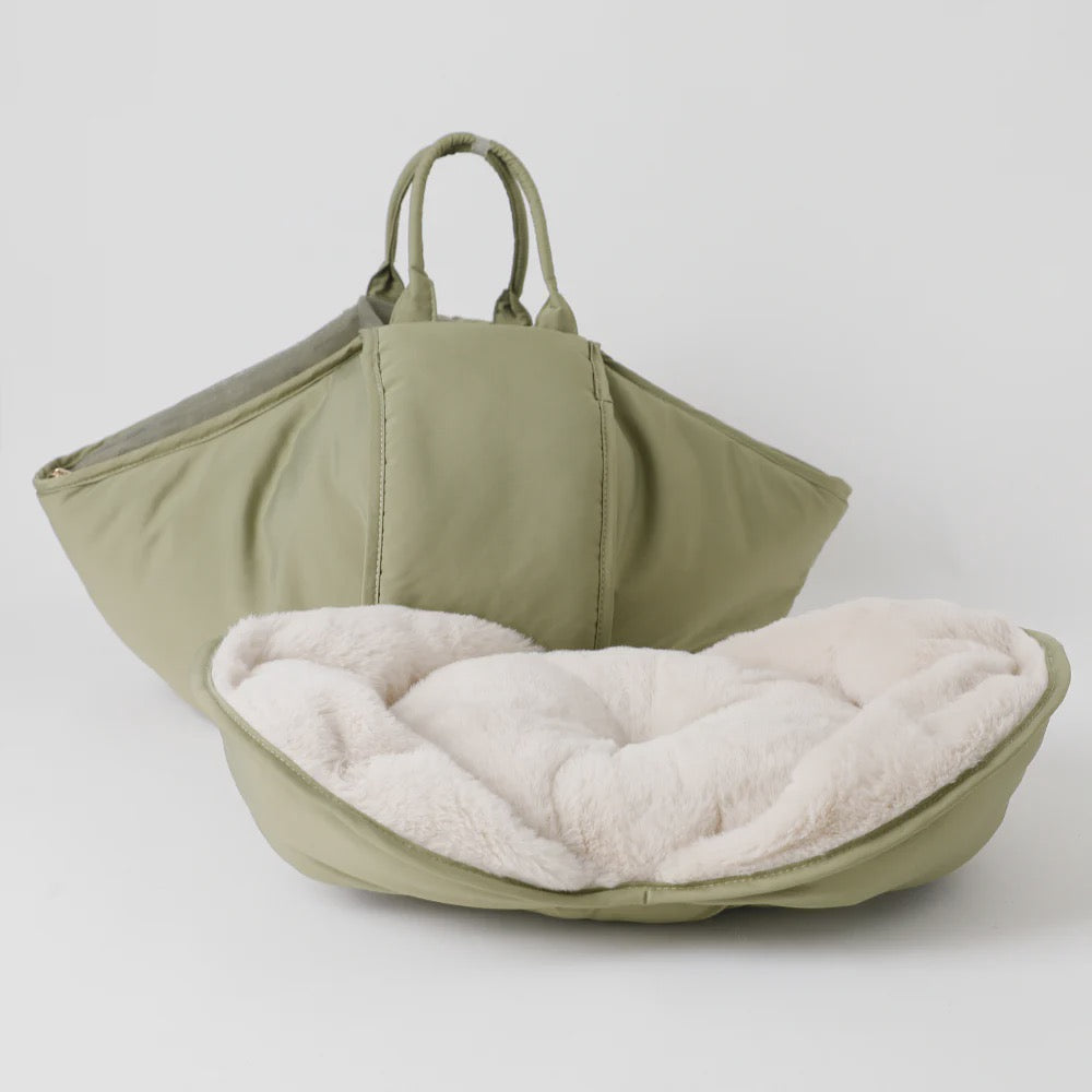 Caninie-Monchéri 2Way Hammock Type Mesh Sling Bag  กระเป๋าสะพายสัตว์เลี้ยงแบบเปลผ้า (Hammock) พร้อมผ้าตาข่ายระบายอากาศ