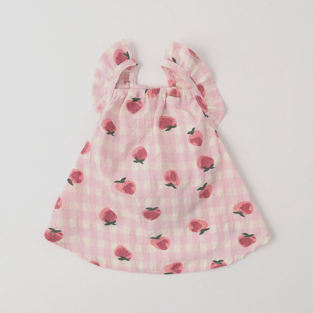 Caninie-Monchéri Cool Strawberry Pattern Frill Camisole Dress เดรสสุนัขสายเดี่ยวลายสตรอว์เบอร์รี่ สี Pink | ชุดสุนัขน่ารักสไตล์ญี่ปุ่น
